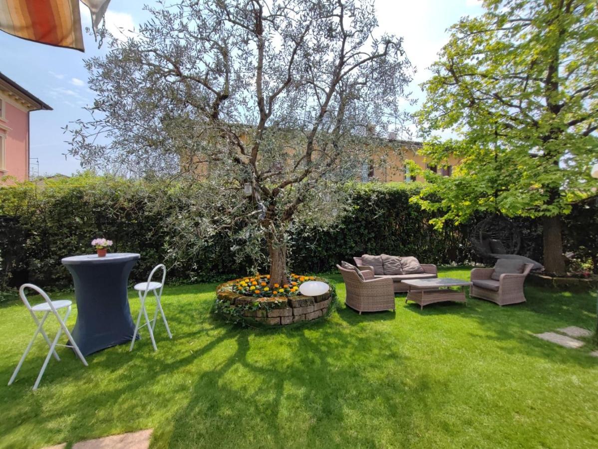 Private Garden Giardino Privato A Bardolino - House Amorino Exterior photo